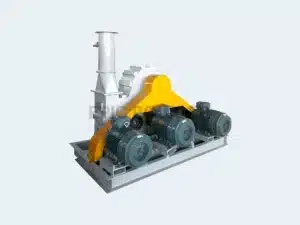 THREE-ROLE2-768x576