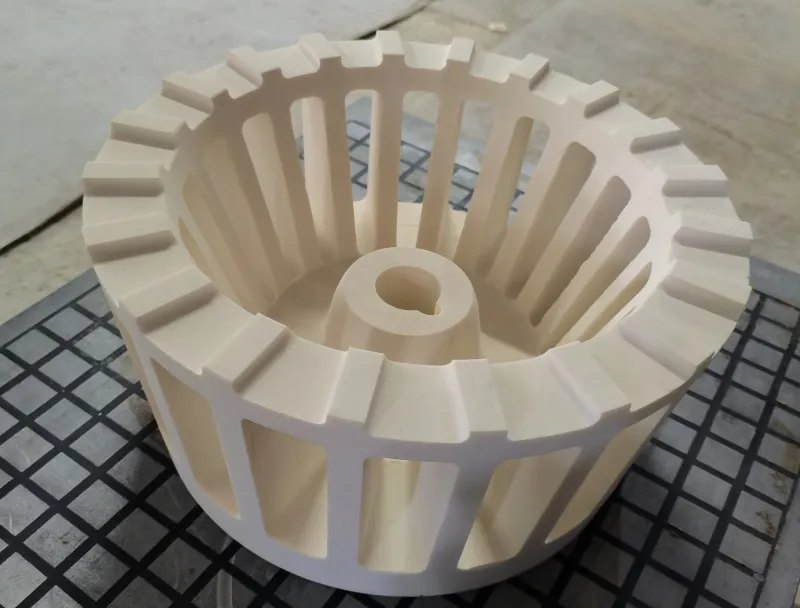 Componentes cerâmicos